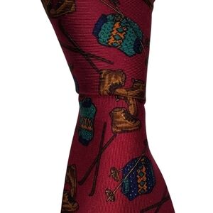 Robert Talbott Silk Necktie Men's Burgundy Winter Ski Designer Tie EUC